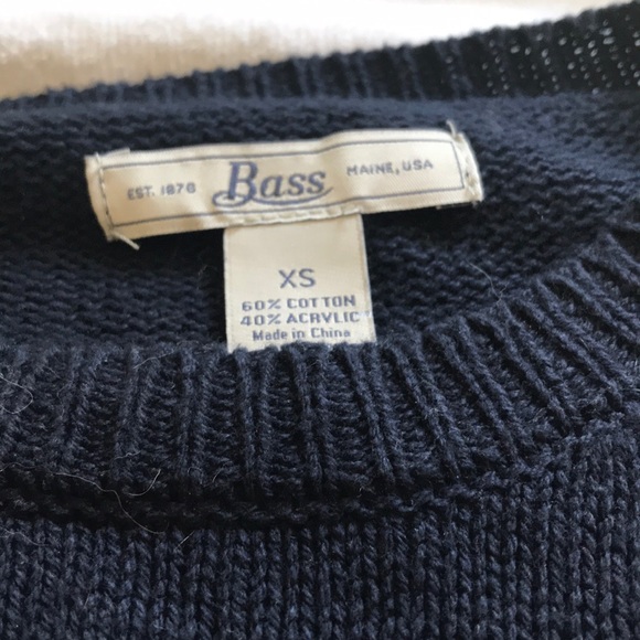 Make your outfit pop with a great winter look - Picture 2 of 2